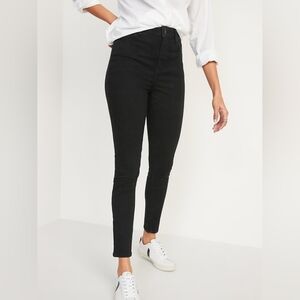 Old Navy FitsYou 3-Sizes-in-1 Extra High-Waisted Rockstar Skinny Black Jeans